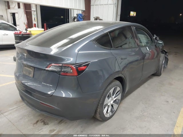 2022 TESLA MODEL Y 7SAYGAEE2NF558310 Photo 3