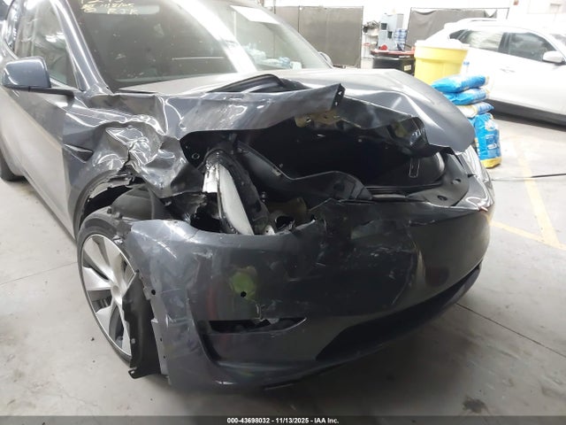 2022 TESLA MODEL Y 7SAYGAEE2NF558310 Photo 5