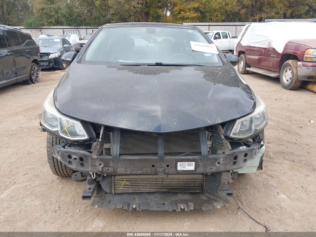 2017 CHEVROLET CRUZE 1G1BC5SM5H7167740 Photo 5