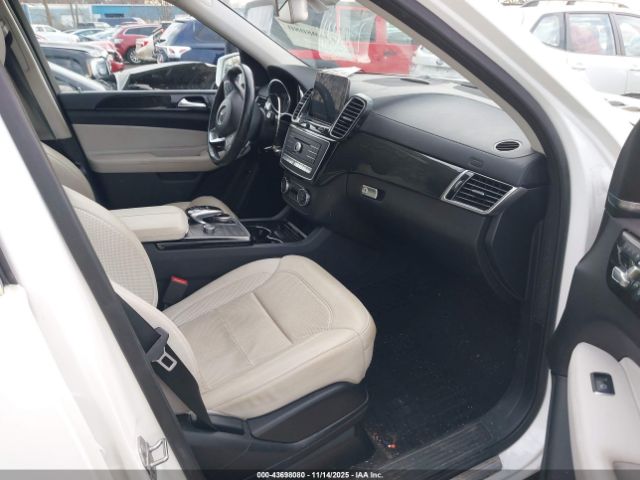 2018 MERCEDES-BENZ GLS 450 4JGDF6EE8JB090989 Photo 4
