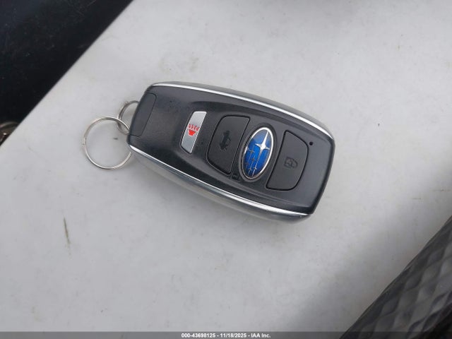 4S3BWAD67R3010922 Subaru Legacy Premium