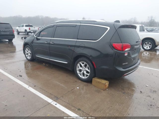 2018 CHRYSLER PACIFICA 2C4RC1EG1JR268766 Photo 2