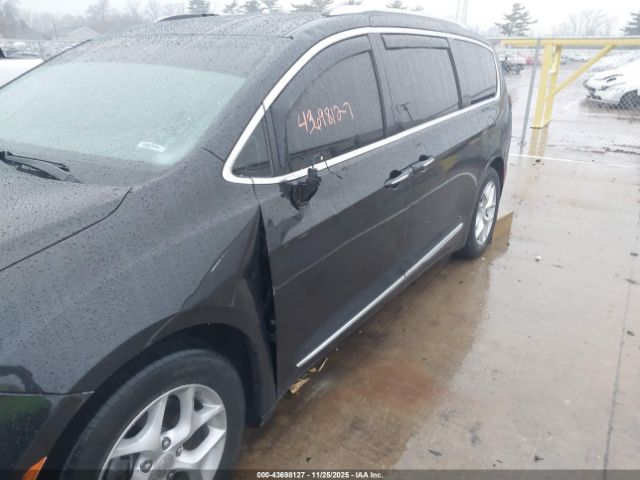 2018 CHRYSLER PACIFICA 2C4RC1EG1JR268766 Photo 5
