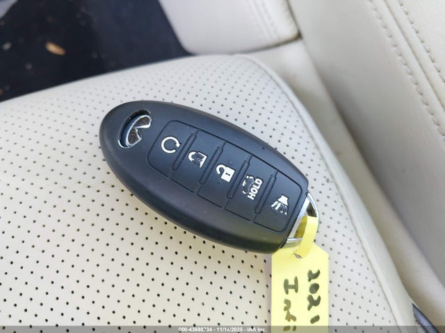 43698234 :رقم المزاد ، JN8AZ2BEXM9267070 vin ، 2021 Infiniti Qx80 Sensory Awd مزاد بيع