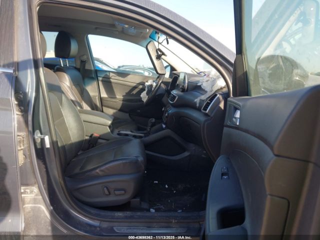 2021 HYUNDAI TUCSON KM8J33AL3MU299872 Photo 4
