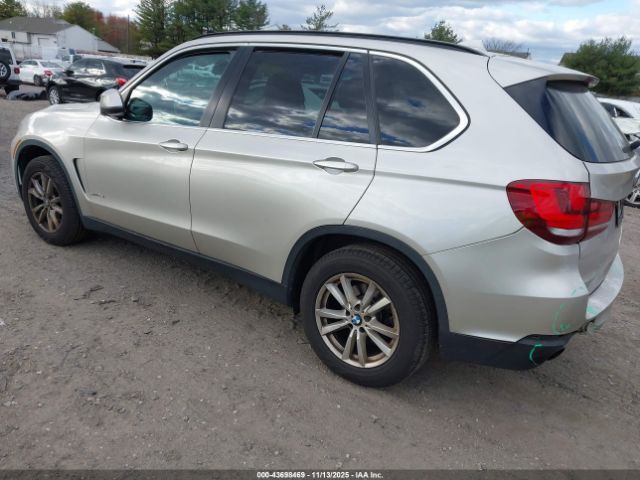 2014 BMW X5 5UXKR0C54E0H18598 Photo 2