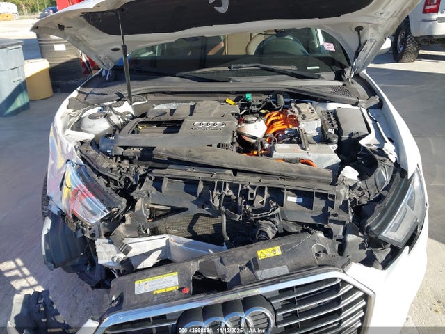 2018 AUDI A3 E-TRON WAUUPBFF5JA055153 Photo 9