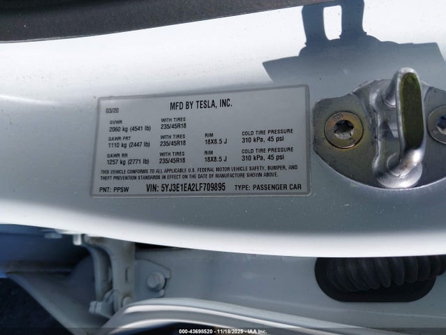 2020 TESLA MODEL 3 5YJ3E1EA2LF709895 Photo 8