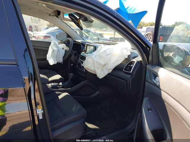 Продажа на аукционе авто 2021 Hyundai Tucson Value, vin: KM8J3CA4XMU299635, номер лота: 43698537