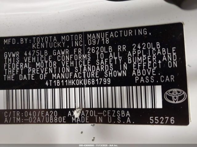 2019 TOYOTA CAMRY 4T1B11HK0KU681799 Photo 8