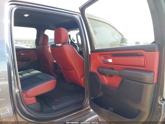 43698608 :رقم المزاد ، 1C6SRFLT2LN317400 vin ، 2020 Ram 1500 Rebel  4x4 5'7 Box مزاد بيع
