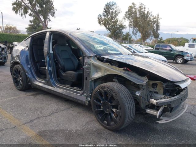 2021 TESLA MODEL Y 5YJYGAEE8MF192669 Photo 5