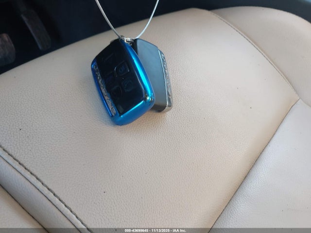 2017 JAGUAR XE SAJAD4BG6HA969173 Photo 10