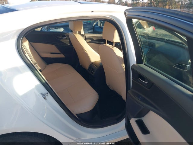 2017 JAGUAR XE SAJAD4BG6HA969173 Photo 7