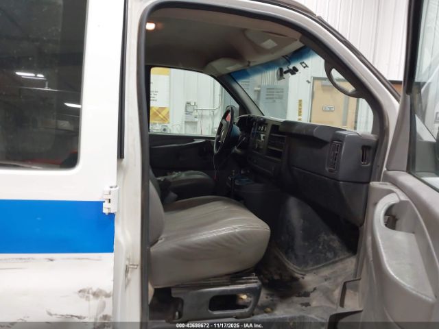 2013 CHEVROLET EXPRESS 2500 1GCWGGCGXD1123442 Photo 4