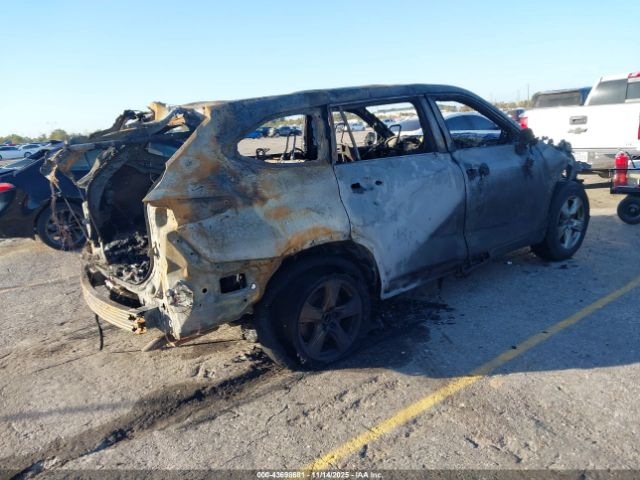 2022 TOYOTA HIGHLANDER 5TDZZRAH7NS092184 Photo 3