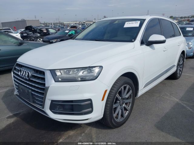 2017 AUDI Q7 WA1LAAF72HD048442 Photo 1