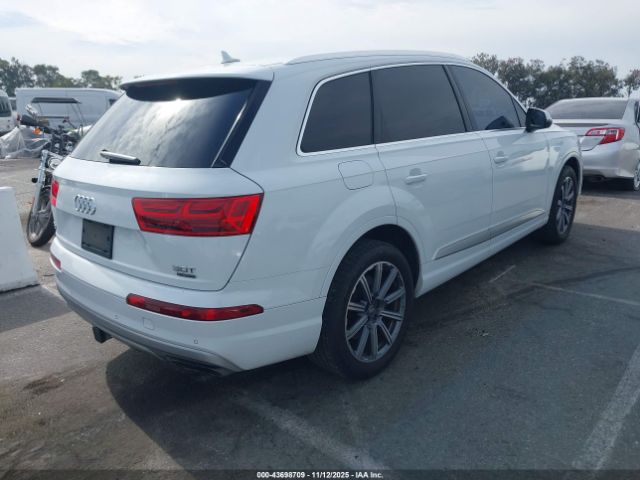2017 AUDI Q7 WA1LAAF72HD048442 Photo 3