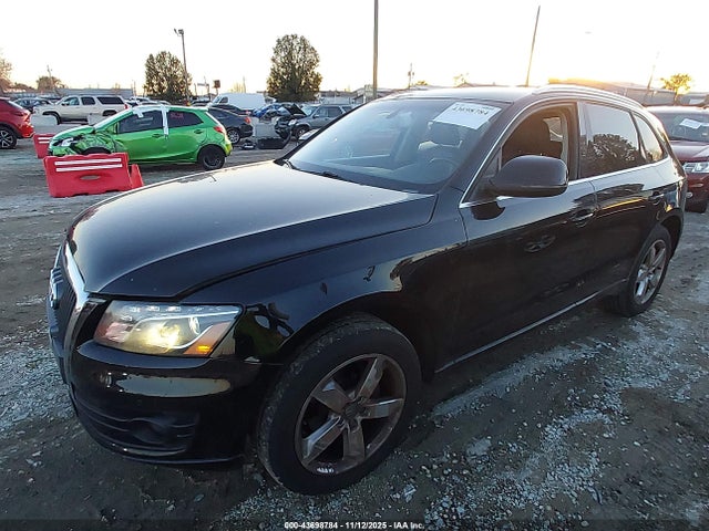 2011 AUDI Q5 WA1LFAFP7BA069619 Photo 1