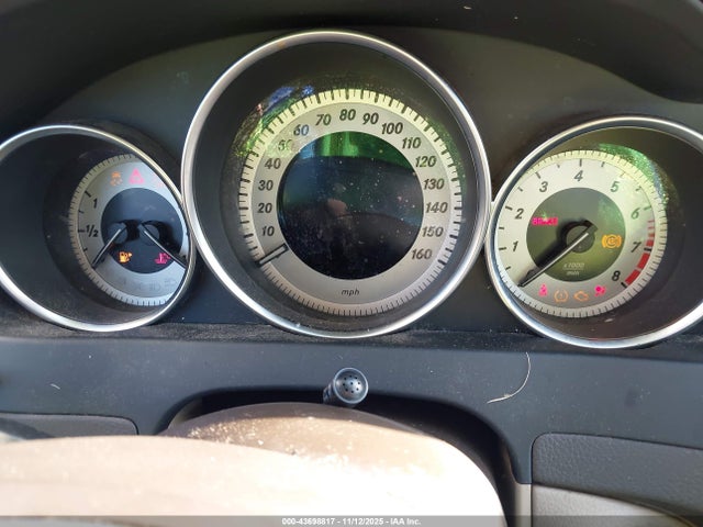 43698817 :رقم المزاد ، WDDGF4HB6DA850053 vin ، 2013 Mercedes-benz C 250 Luxury/sport مزاد بيع