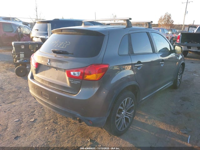 2017 MITSUBISHI OUTLANDER SPORT JA4AP3AU2HZ041928 Photo 3