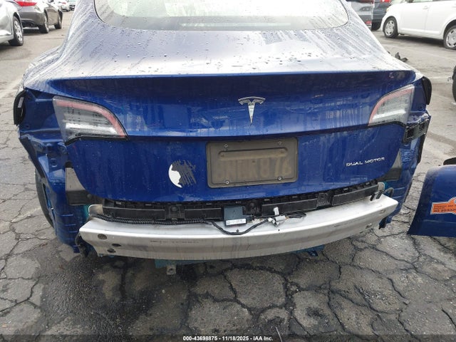 2020 TESLA MODEL 3 5YJ3E1EB4LF647683 Photo 5