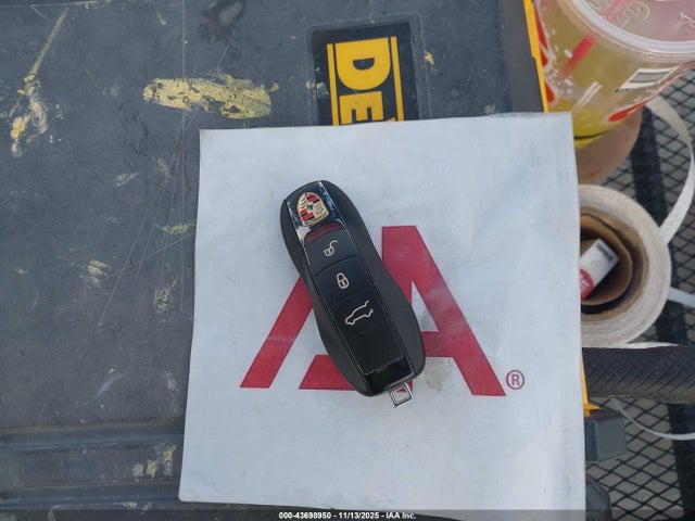 2016 PORSCHE CAYENNE WP1AB2A28GLA96011 Photo 10