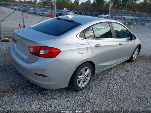 2018 CHEVROLET CRUZE 1G1BE5SM1J7170196 Photo 3