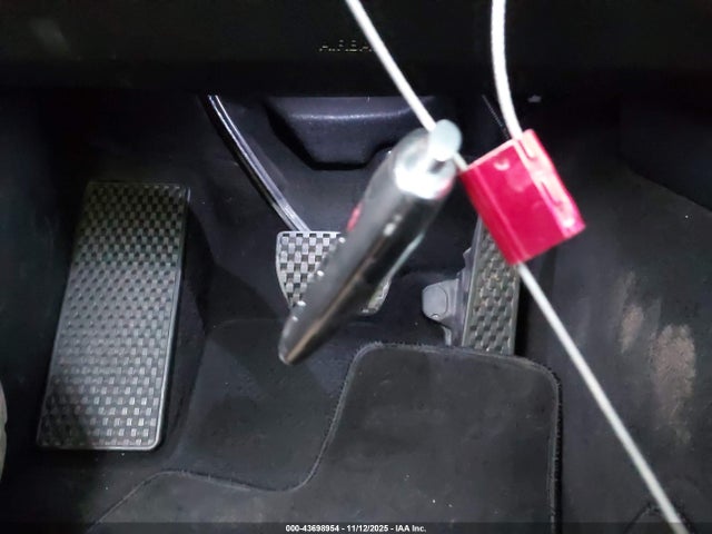 2024 GENESIS ELECTRIFIED GV70 5NMMCET17RH002982 Photo 10