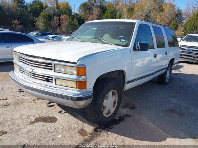 Продаж на аукціоні авто 1999 Chevrolet Suburban 1500 Lt, vin: 3GNFK16R1XG134206, номер лоту: 43699019