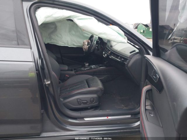 2019 AUDI A4 WAUFNAF45KA062502 Photo 4