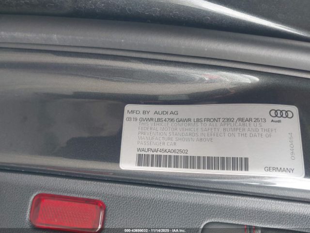 2019 AUDI A4 WAUFNAF45KA062502 Photo 8