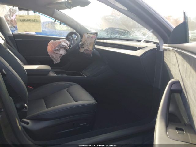 2024 TESLA MODEL 3 5YJ3E1EB5RF827408 Photo 4