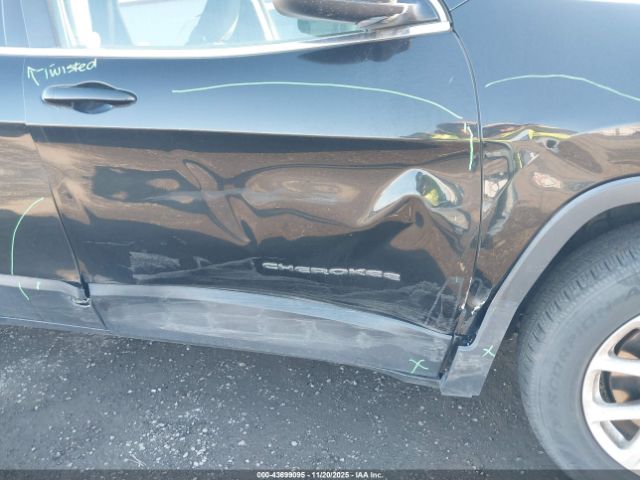 2016 JEEP CHEROKEE 1C4PJMCS3GW218375 Photo 5