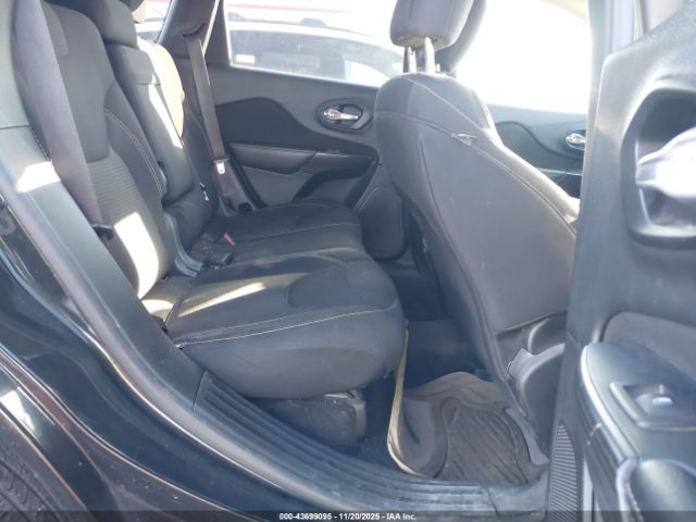 2016 JEEP CHEROKEE 1C4PJMCS3GW218375 Photo 7