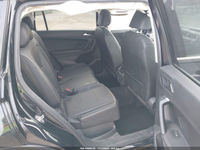 2019 VOLKSWAGEN TIGUAN 3VV2B7AX2KM082001 Photo 7
