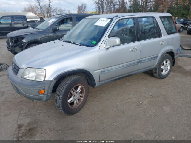 1999 HONDA CR-V JHLRD1868XC018557 Photo 1
