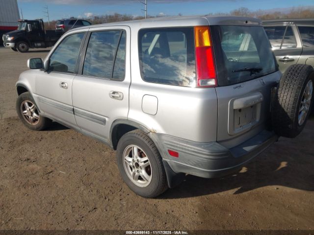 1999 HONDA CR-V JHLRD1868XC018557 Photo 2