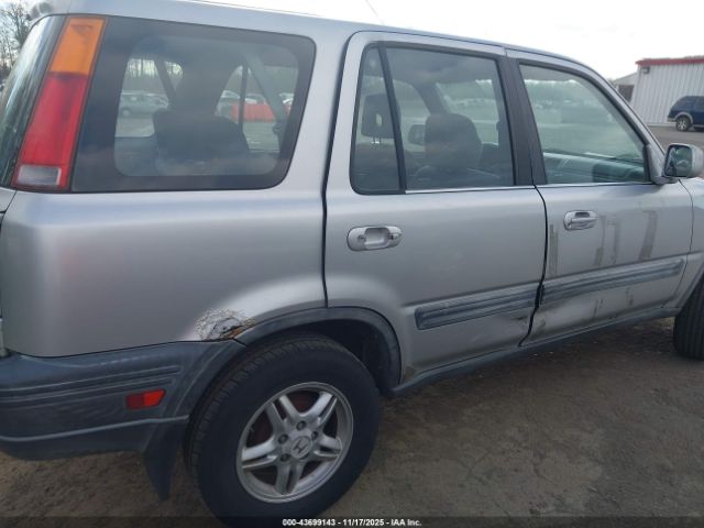 1999 HONDA CR-V JHLRD1868XC018557 Photo 5