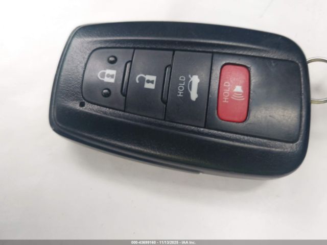 2021 TOYOTA CAMRY 4T1C31AK8MU559235 Photo 10