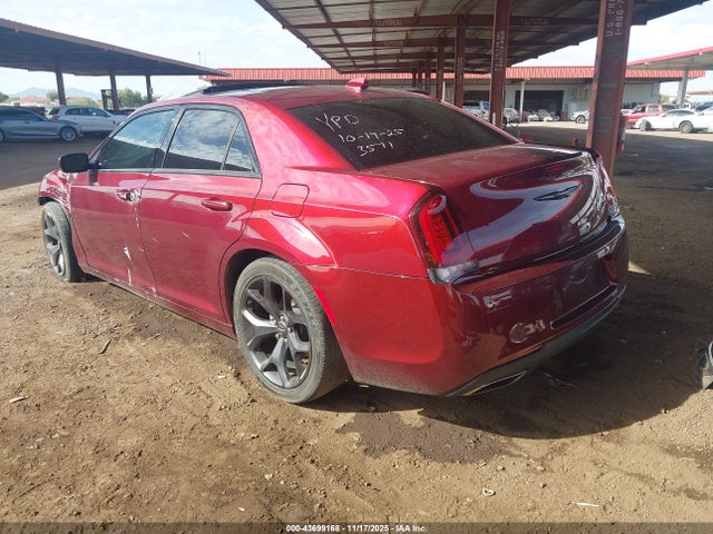 Chrysler 300 300s 2023 2C3CCABG0PH537580 Image 3