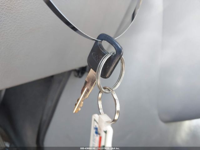 2011 FORD E-350 SUPER DUTY 1FTDS3EL3BDA98517 Photo 10