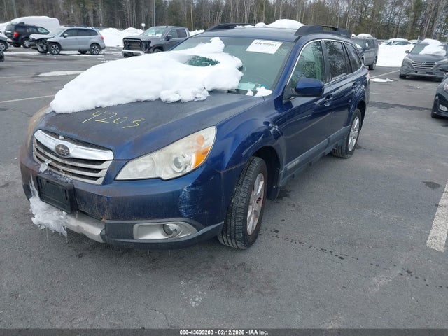 43699203 :رقم المزاد ، 4S4BRBKC6B3352854 vin ، 2011 Subaru Outback 2.5i Limited مزاد بيع