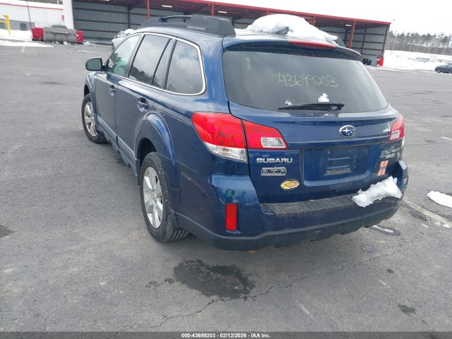 43699203 :رقم المزاد ، 4S4BRBKC6B3352854 vin ، 2011 Subaru Outback 2.5i Limited مزاد بيع