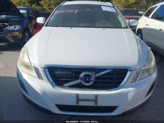 2011 VOLVO XC60 YV4902DZ0B2152733 Photo 5