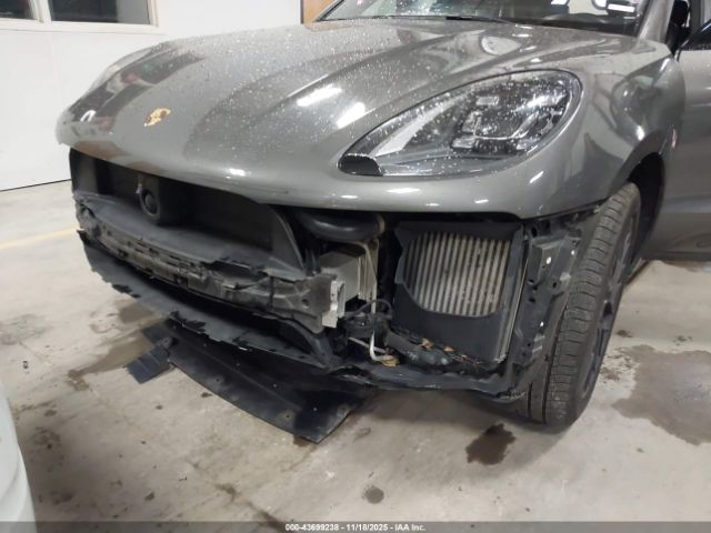 2018 PORSCHE MACAN WP1AG2A52JLB62345 Photo 5