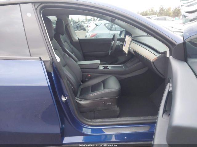 2022 TESLA MODEL Y 7SAYGDEE3NF344718 Photo 4