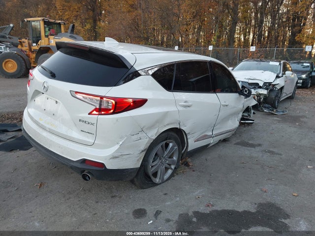 2019 ACURA RDX 5J8TC2H72KL019816 Photo 3