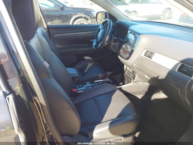 2019 MITSUBISHI OUTLANDER JA4AZ3A33KZ013080 Photo 4