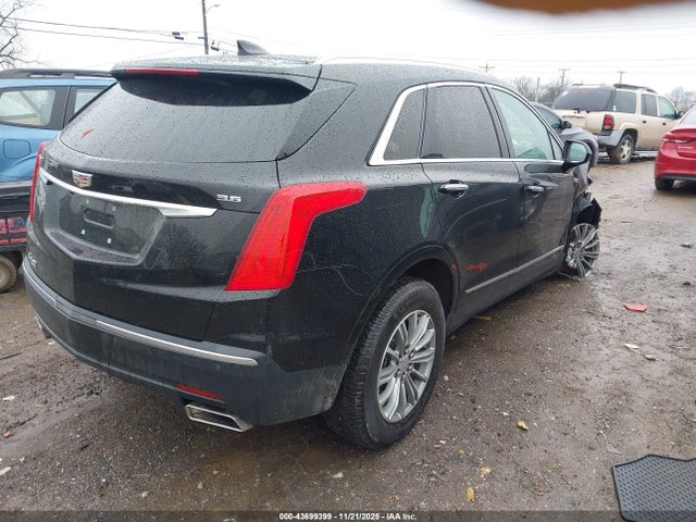 2018 CADILLAC XT5 1GYKNCRS9JZ140779 Photo 3